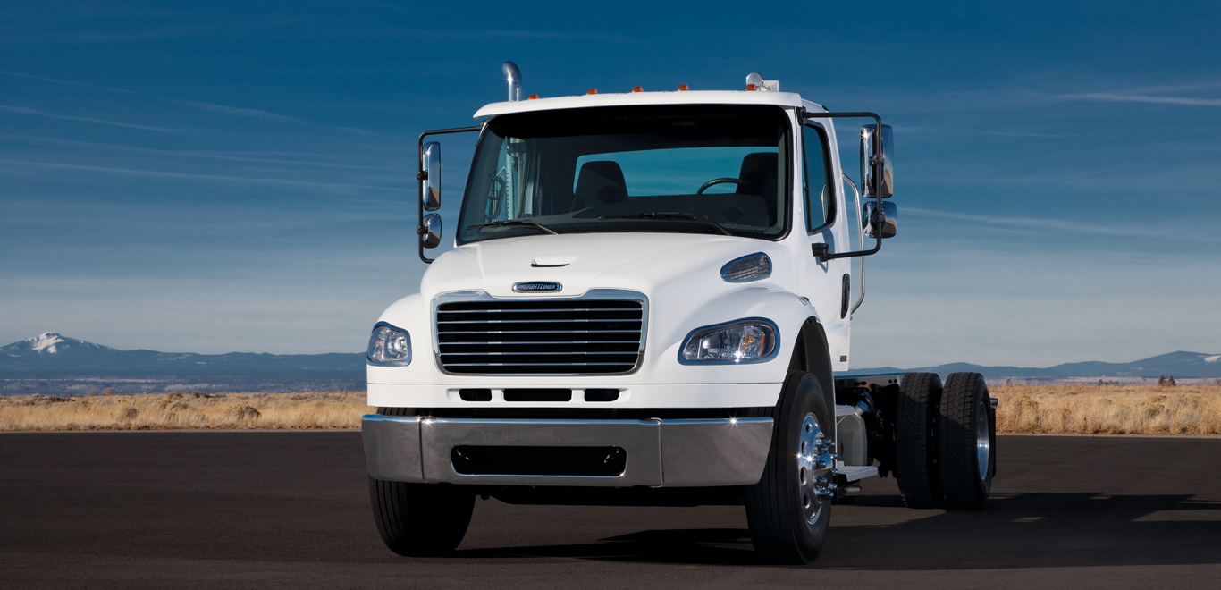 114sd-towing-white-1366x660.jpg
